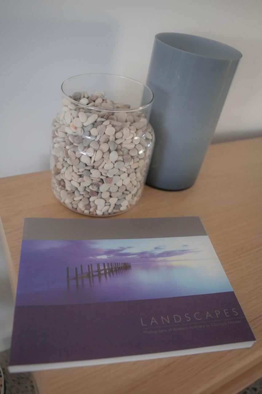Fortytwo - Oceanside Retreat バッセルトン エクステリア 写真