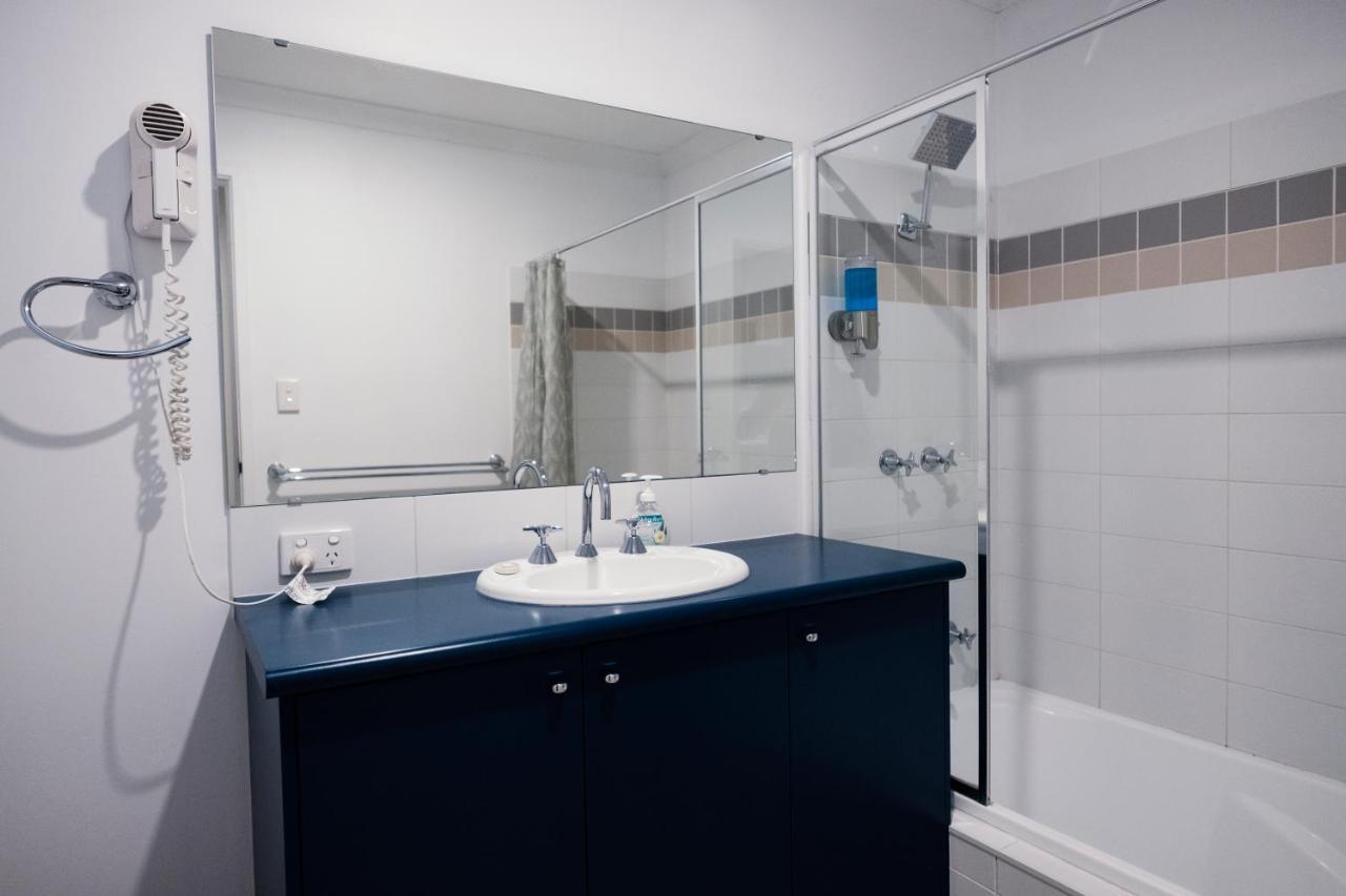 Fortytwo - Oceanside Retreat バッセルトン エクステリア 写真